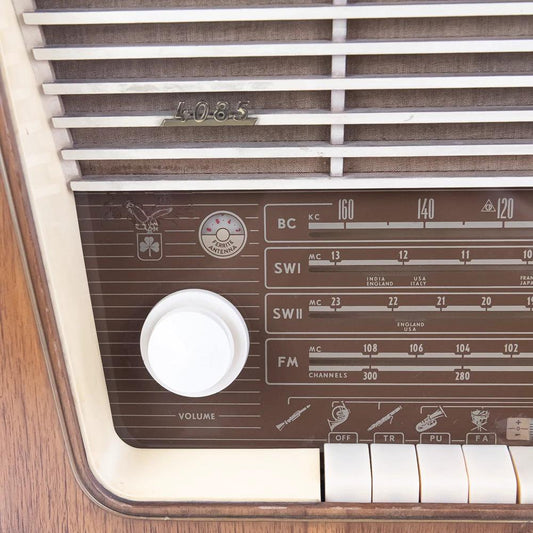 vintage grundig radio