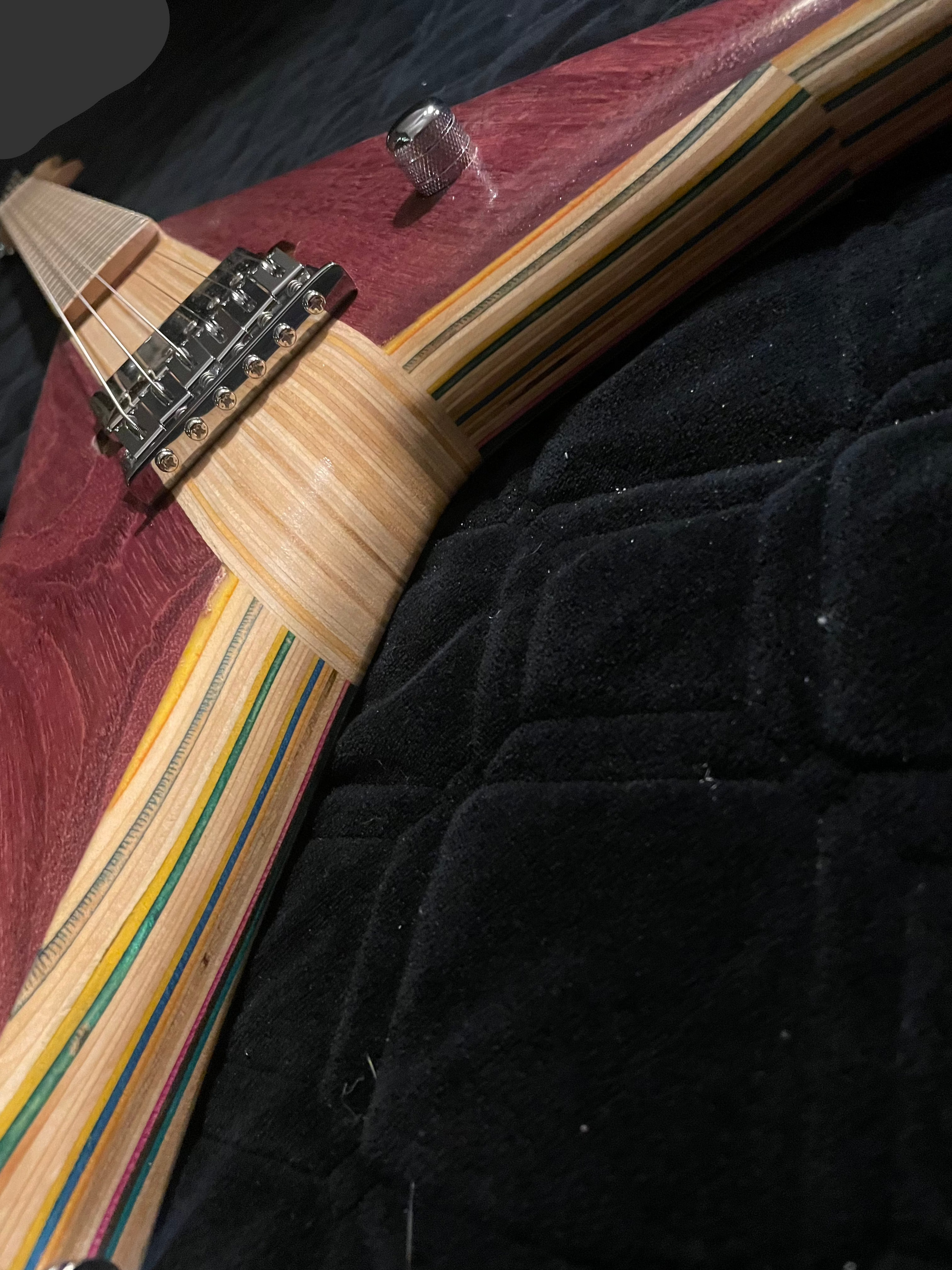 Offset V Skateboard Guitar – Purpleheart & Maple