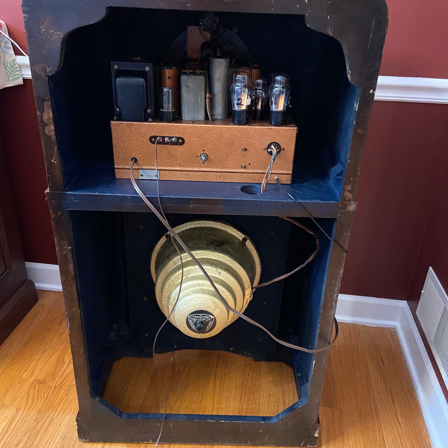 Zenith Radio 12s265
