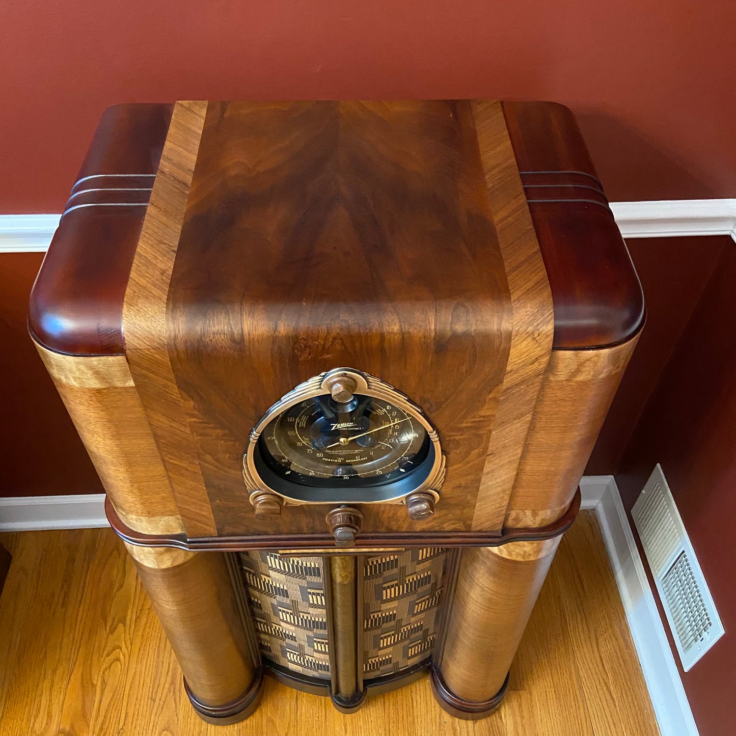 Zenith Radio 12s265