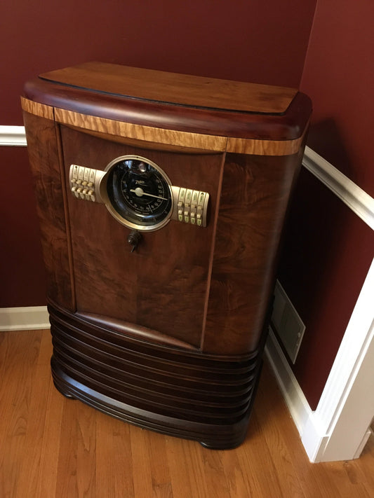 Zenith Radio 9S367 Robot Shutter Dial "Zephyr"