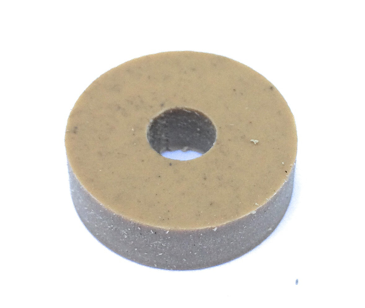 4 Rubber Chassis Mounting Washers (7/8 inch OD) for your Old Antique Wood Vintage Tube Radio Set of Four Gum Rubber Grommets
