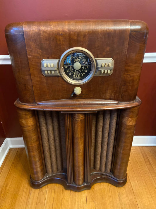 Zenith Radio 11s474 / Guitar Amplifier