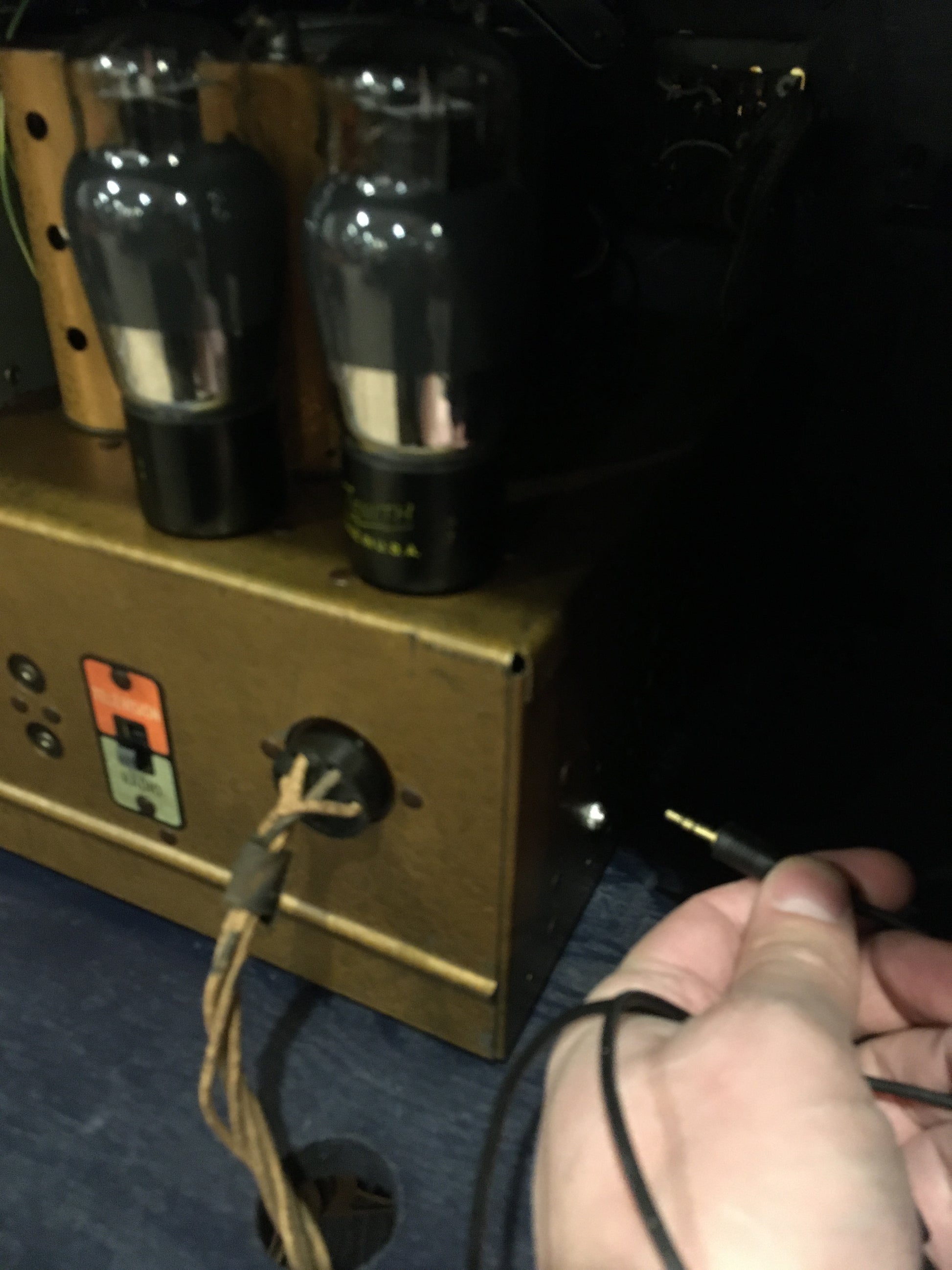 Antique Radio Zenith 12S471 Aztec