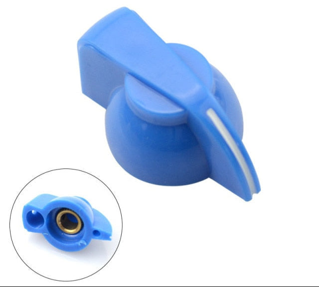Blue Chicken head knob for guitar amplifier or electric guitar, vintage-style plastic control knob with 6.35mm shaft hole and set screw for secure fit