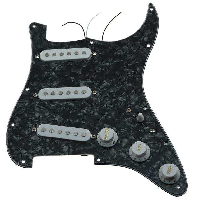 Strat Pickguard Custom Strat Pickguard Custom Big River Hardware Black Pearl-WH