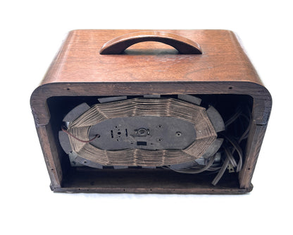 Restored Vintage Crosley 14-AG AM & SW Table Radio from 1940