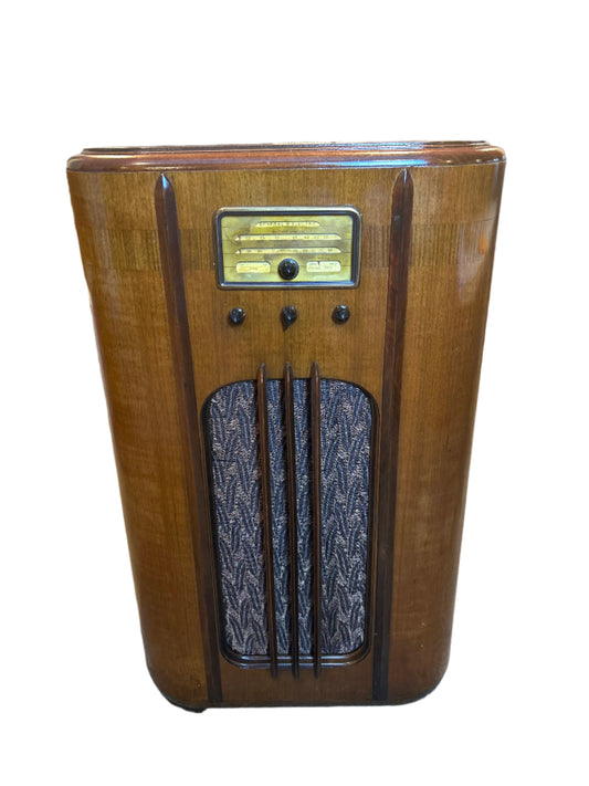 General Electric Vintage Radio