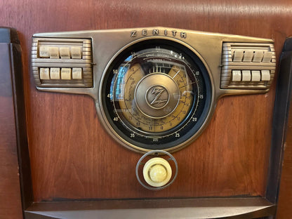 1941 Zenith Tube Amp Console – Free Shipping Included