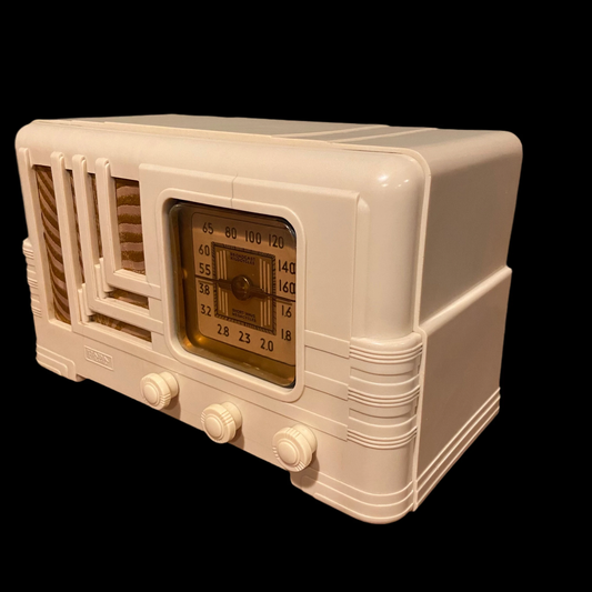 Fada Art Deco Radio