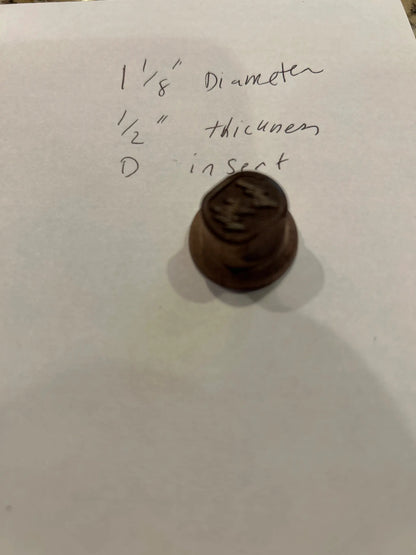 Zenith Pinch Knob real wood