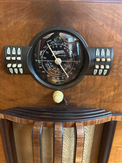 Vintage Zenith 8-S-359 Bluetooth Tube Console Radio - Free Shipping