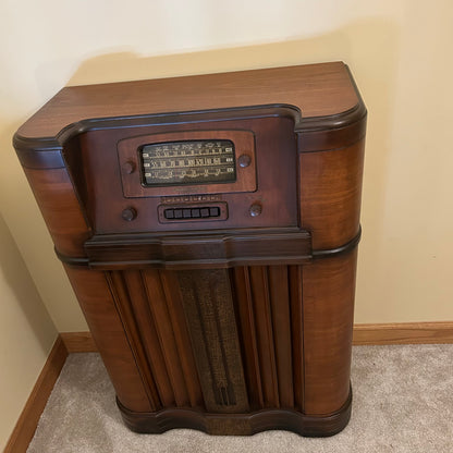 GE L-916 Vintage Radio | Bluetooth & Aux Ready