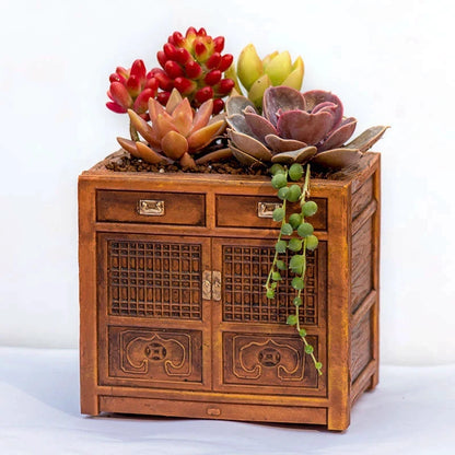 Big River Hardware Sedum Planter Retro Radio Style