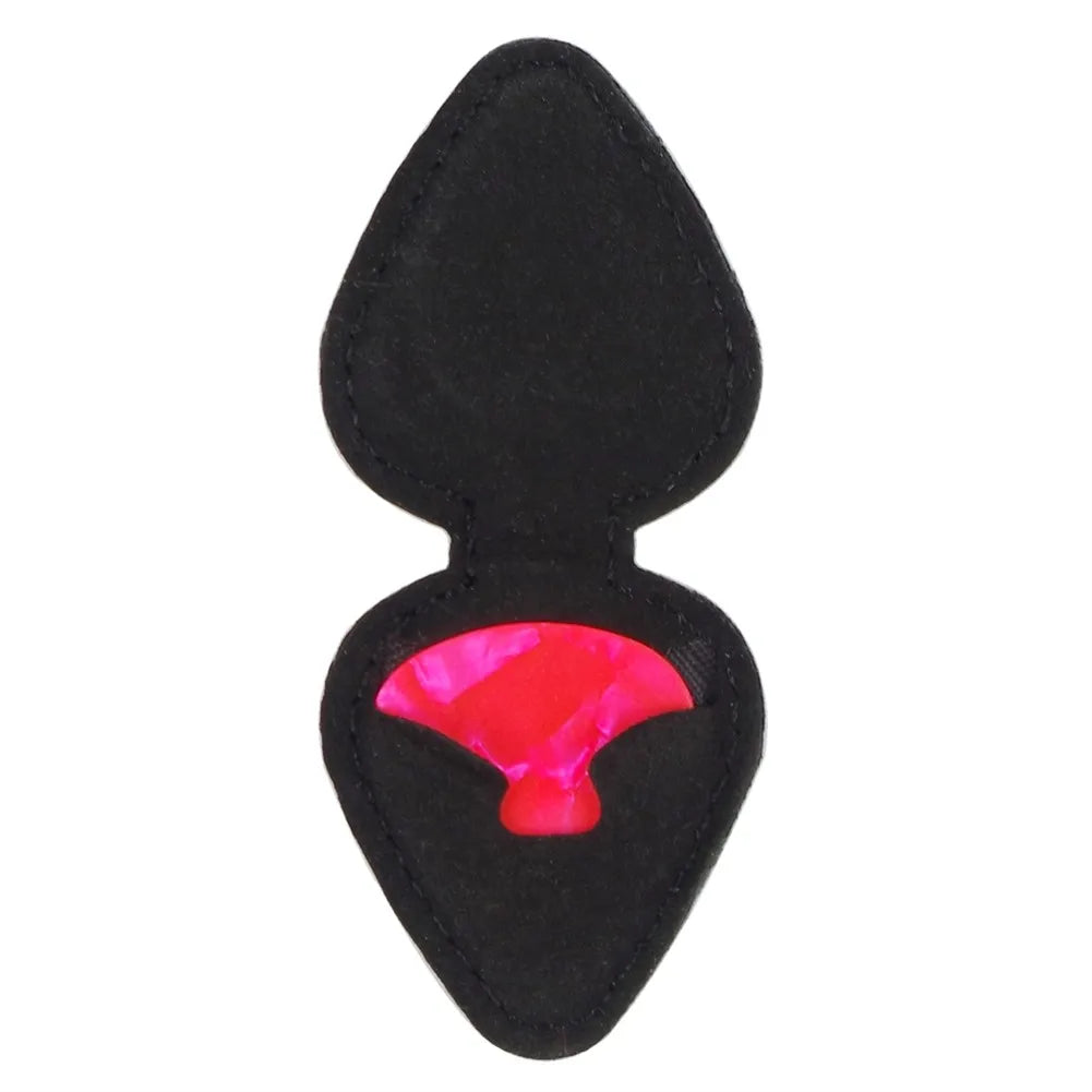 leather-guitar-pick-holder.jpg