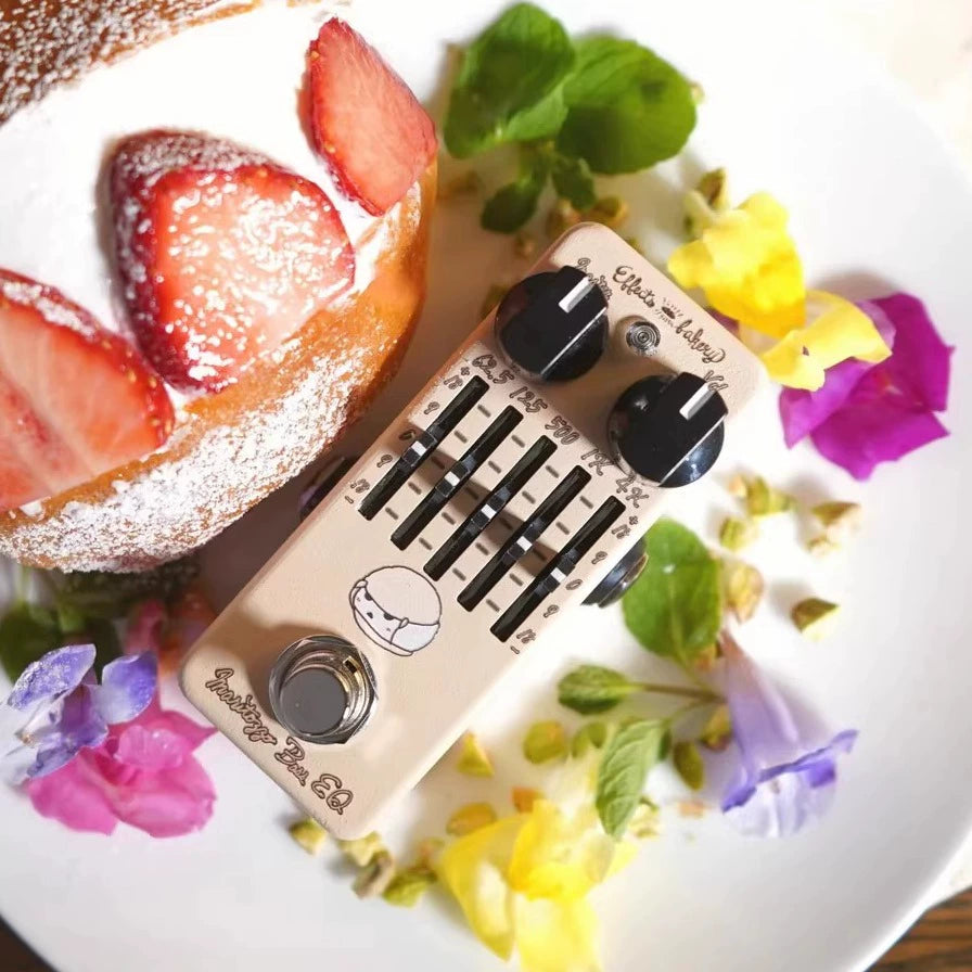 Chorus delay reverb pedal