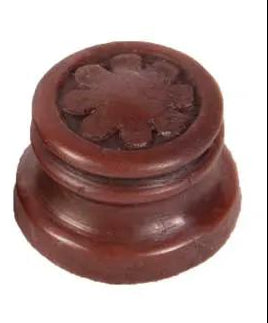 1933 RCA and General Electric reproduction radio knob, faux wood plastic, small size