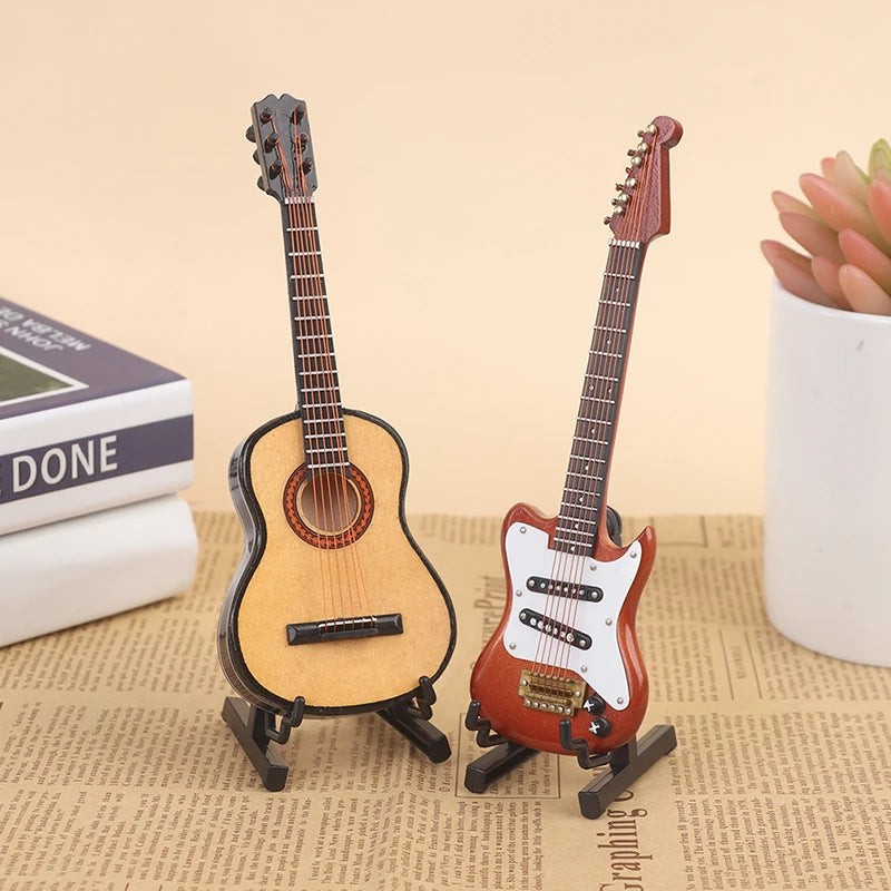 miniature-mini-guitar.jpg