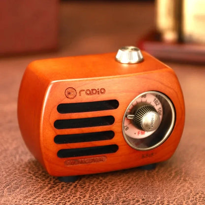 Big River Hardware Vintage Retro FM Radio with Bluetooth 5.0