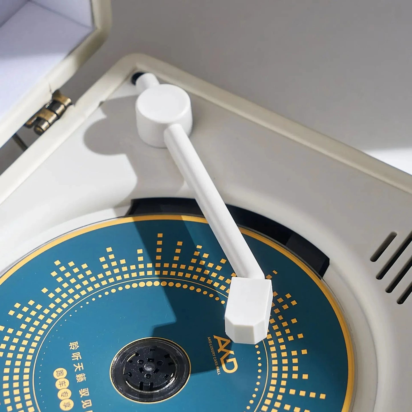 Big River Hardware Vintage Retro CD Player with Bluetooth Connectivity