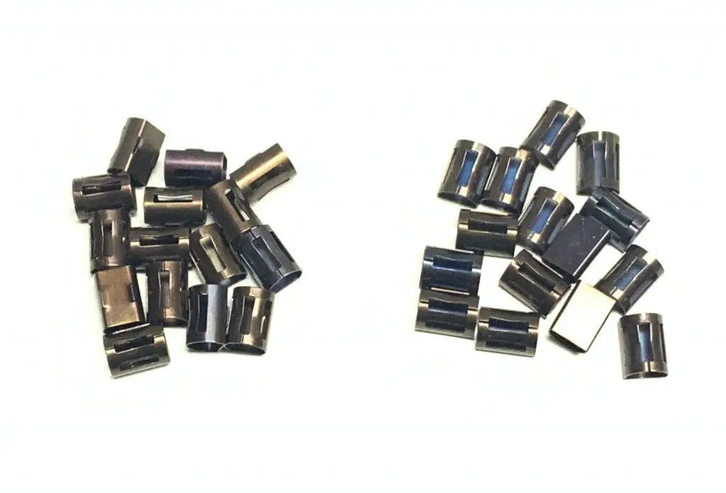 Set of eight radio knob spring barrel clips, narrow and wide flat