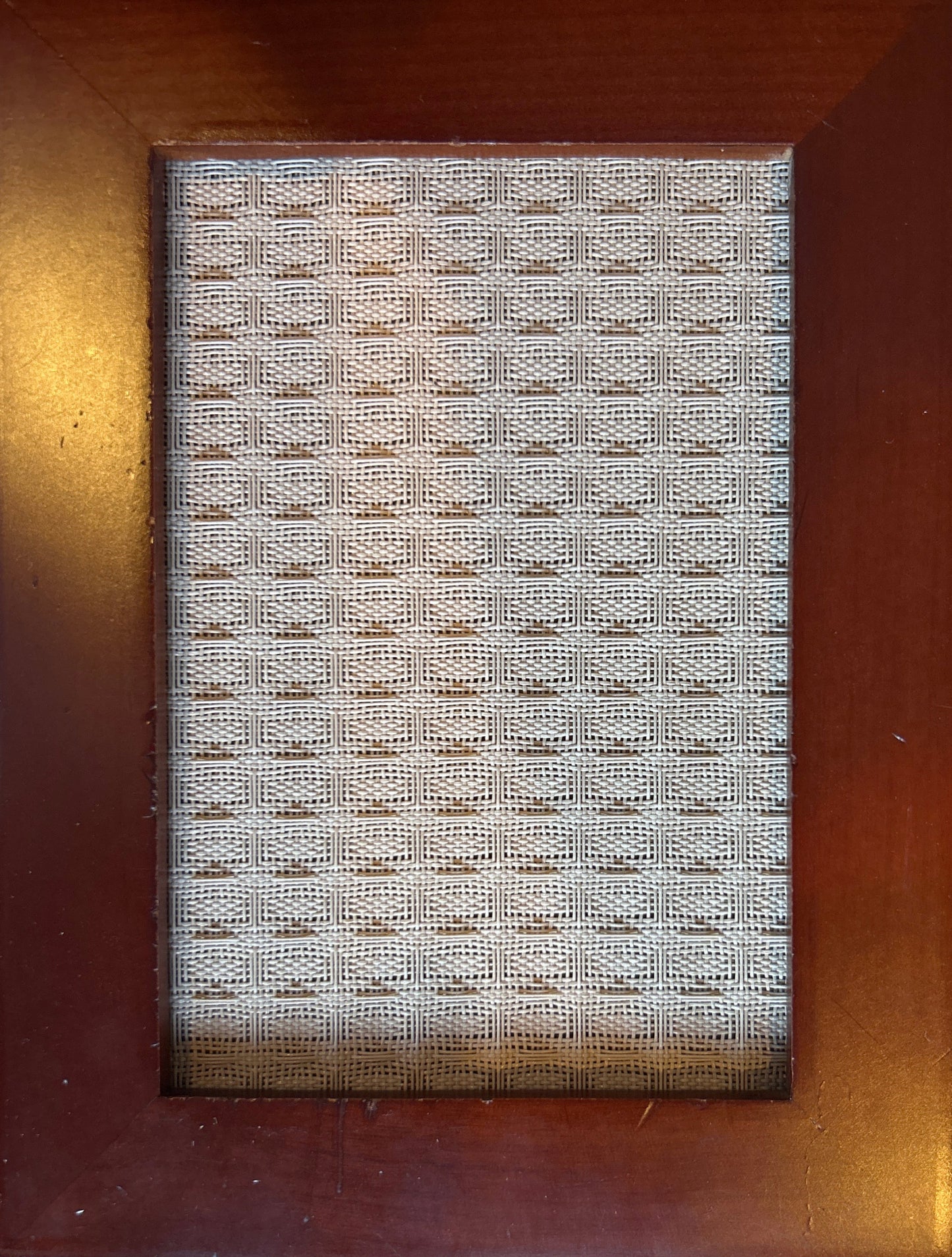 Beige Vintage Magnatone amp grill cloth – premium speaker grille fabric for classic amplifier restoration and custom builds.