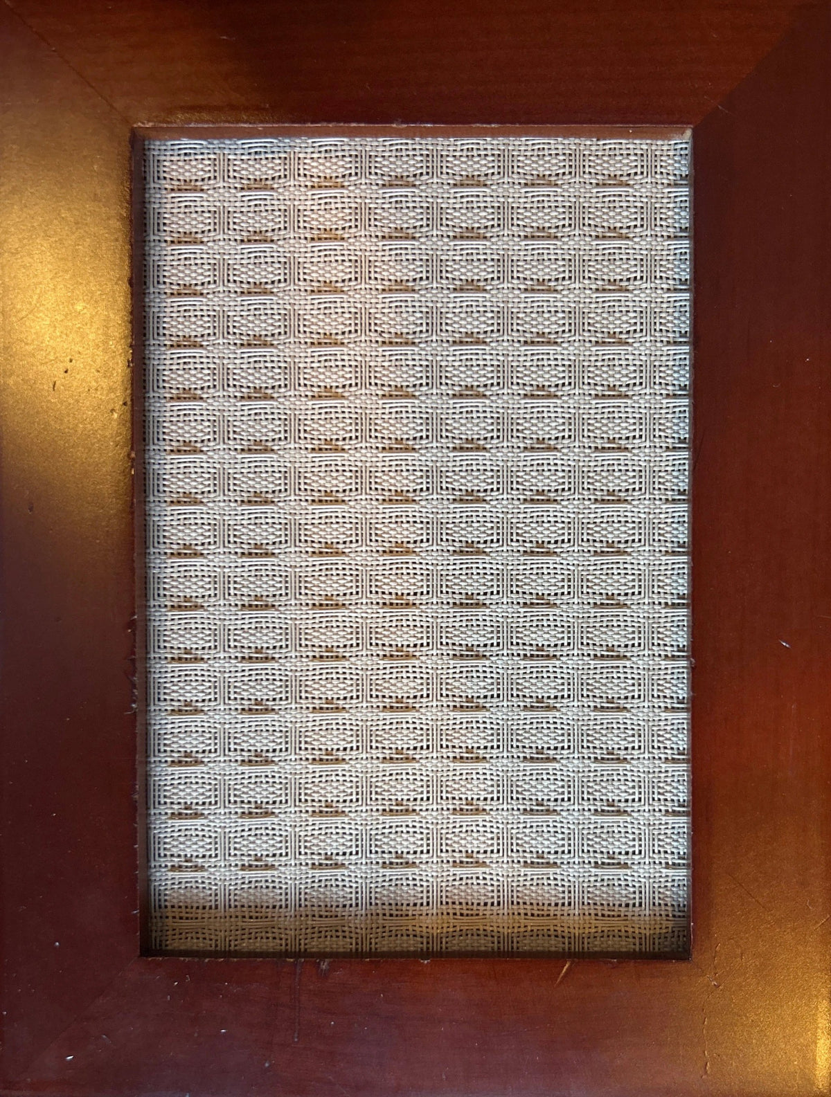 Beige Vintage Magnatone amp grill cloth – premium speaker grille fabric for classic amplifier restoration and custom builds.