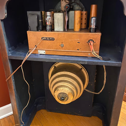 Zenith Radio 9s262 "Robot Dial"