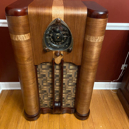 Zenith Radio 9s262 "Robot Dial"