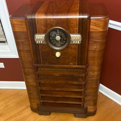 Zenith 10S464 Console (1940)