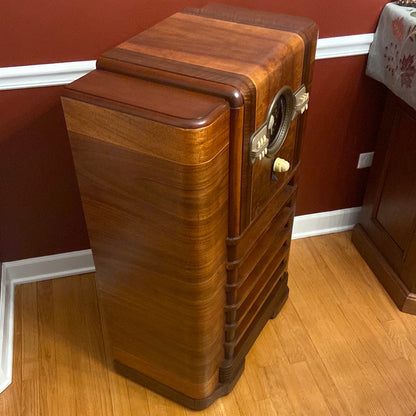 Zenith 10S464 Console (1940)