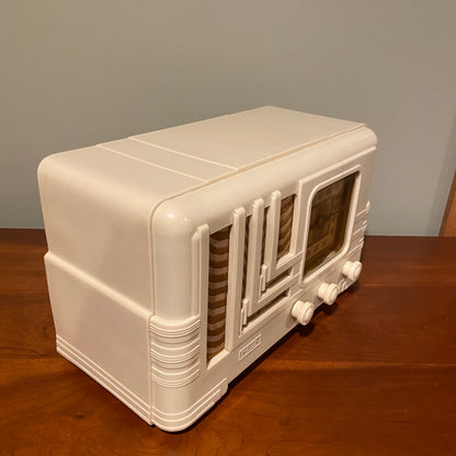 Fada Art Deco Radio