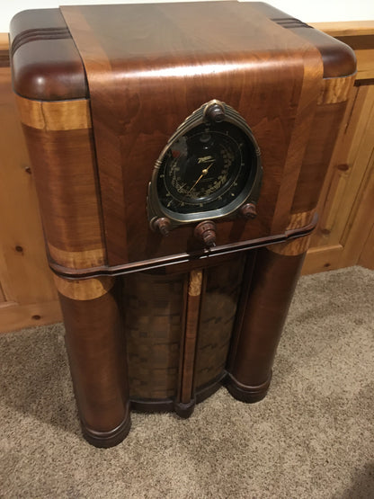 Antique Radio Zenith 12s265