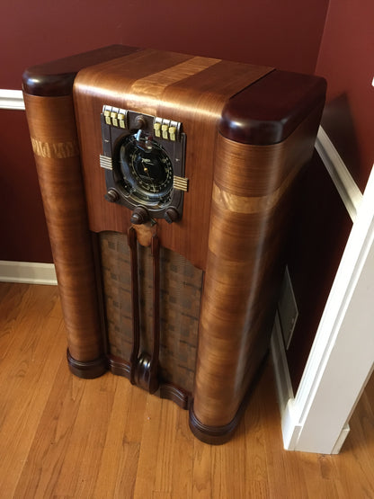 Zenith Radio 9s365  Art Deco Radio Shutter Dial Stars and Bars