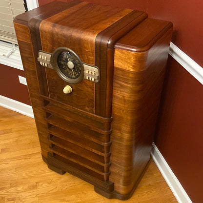 Zenith 10S464 Console (1940)