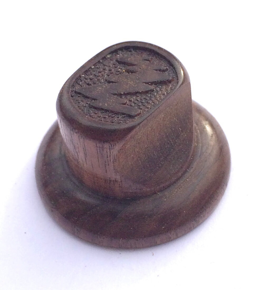 Zenith Small Pinch Solid Wood Reproduction Radio Knob