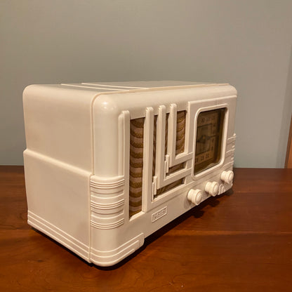 Fada Art Deco Radio