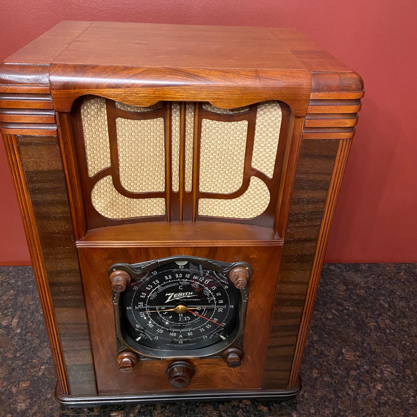 Zenith Radio