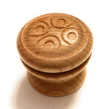 Radios Reproduction wood knob